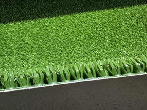 PE Turf Roll Handling 03